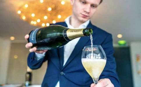 重慶紅酒批發中心 原瓶進口紅酒和勾兌紅酒的區別